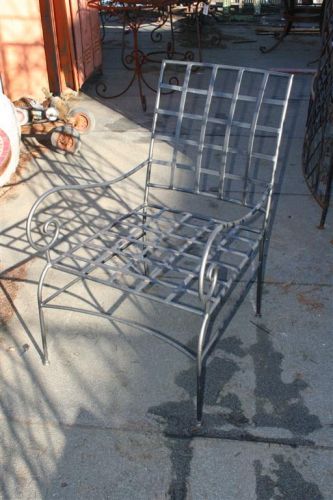 1700 - poltrona da giardino in ferro.jpg